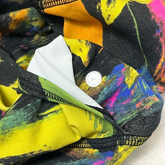 lululemon ☆ Invigorate HR Tight 25” - Picture 6 of 6